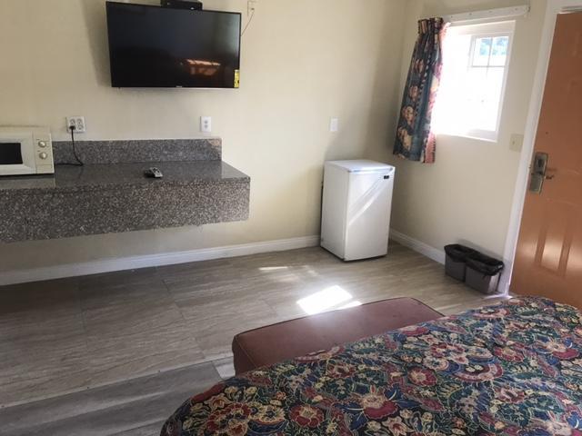 Galleria Inn Montclair/Ontario Екстер'єр фото